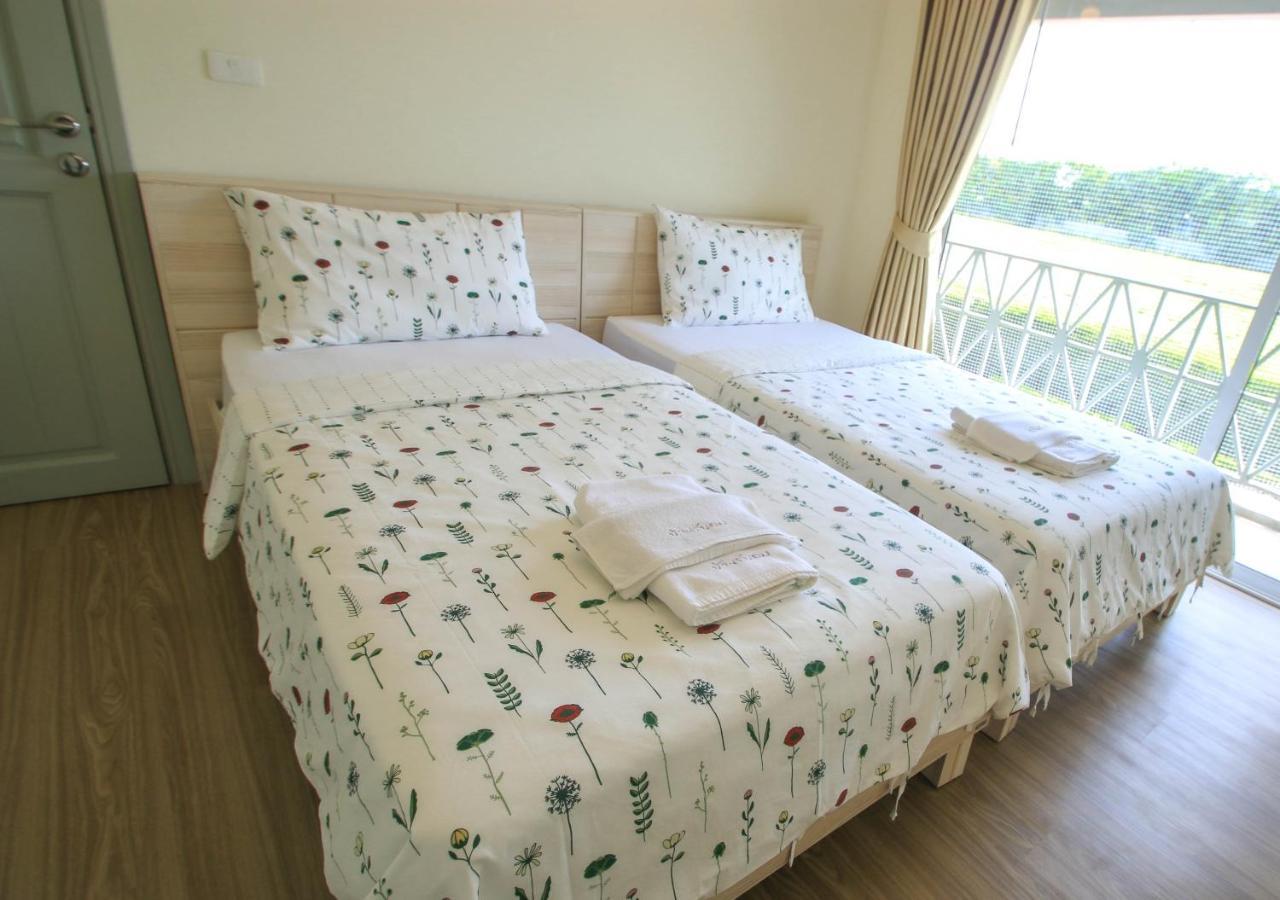 Baan Rub Lom by Jane Apartment Pakchong Bagian luar foto