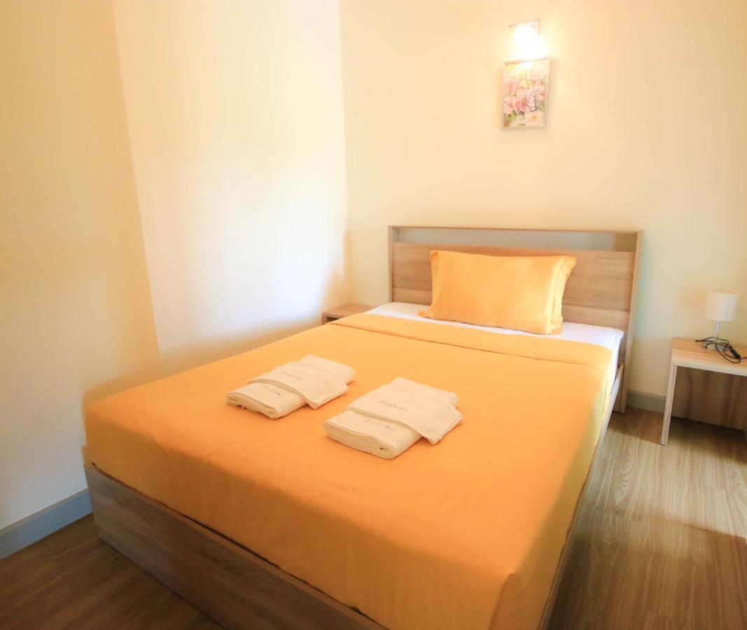 Baan Rub Lom by Jane Apartment Pakchong Bagian luar foto