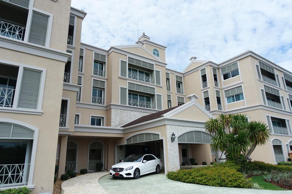 Baan Rub Lom by Jane Apartment Pakchong Bagian luar foto